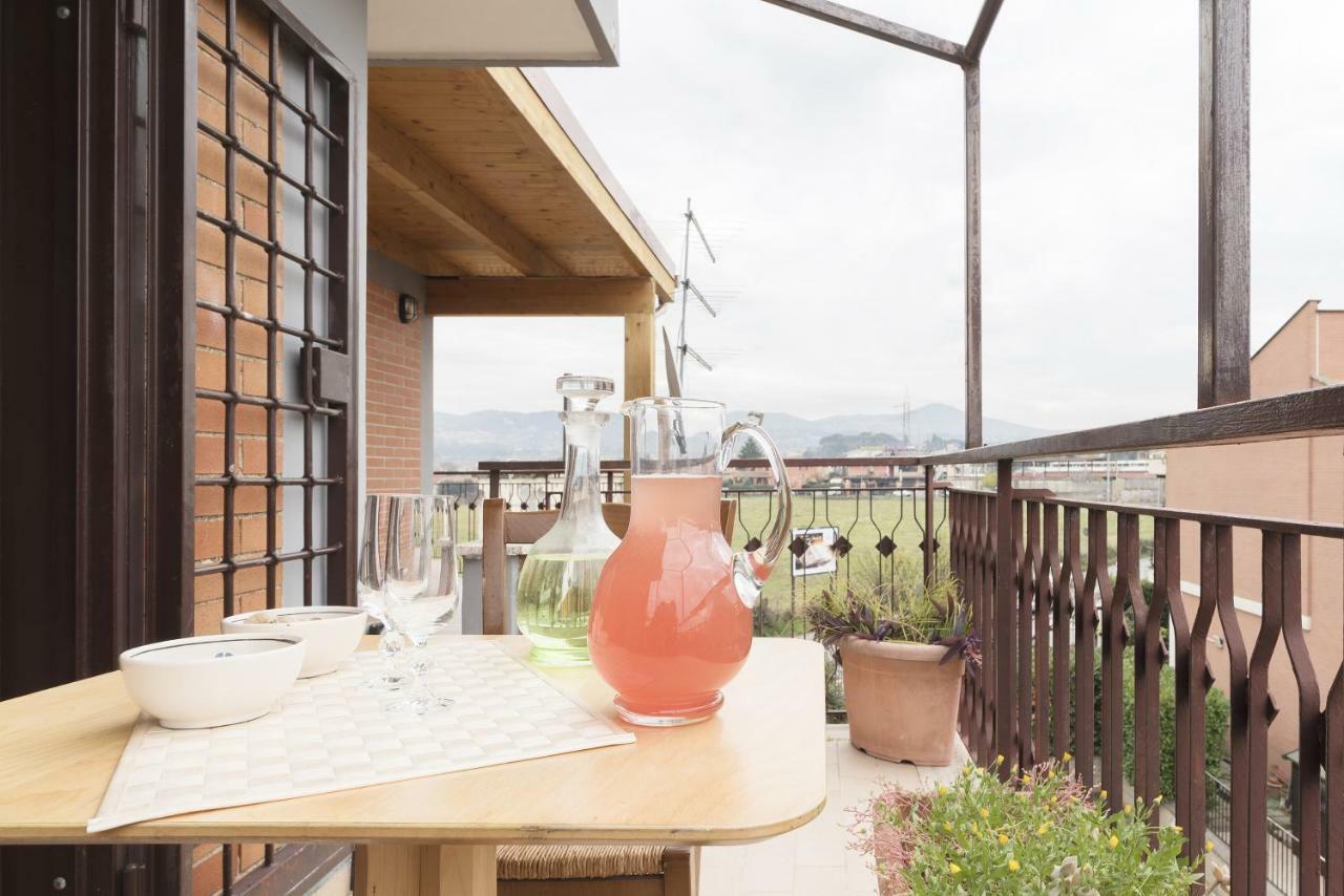 Apartmán Peperino Attic Flat Ciampino Exteriér fotografie